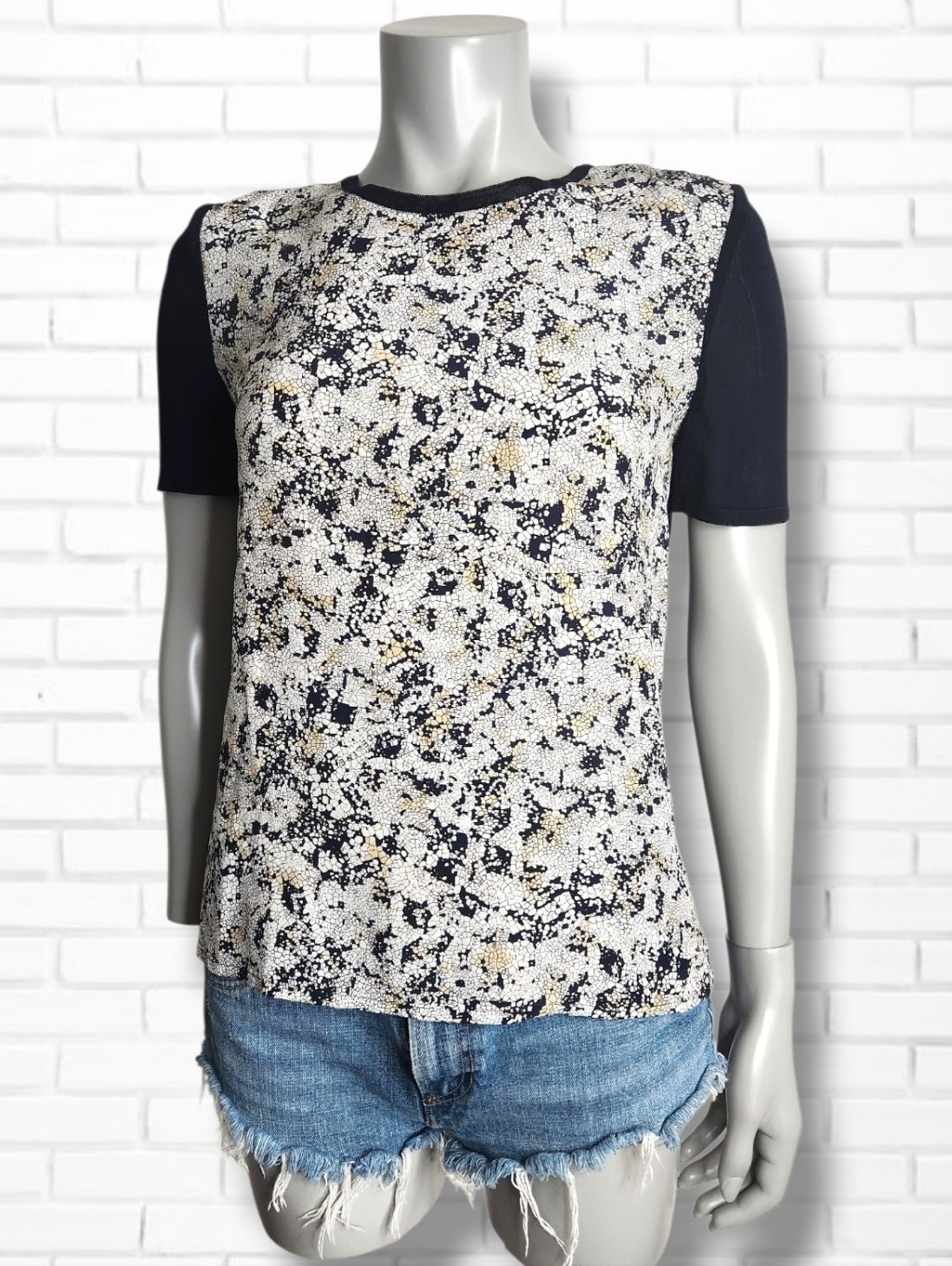 Celine Paris Vintage Abstract Mosaic Silk Knit Short Sleeve Top Size 38 Eu